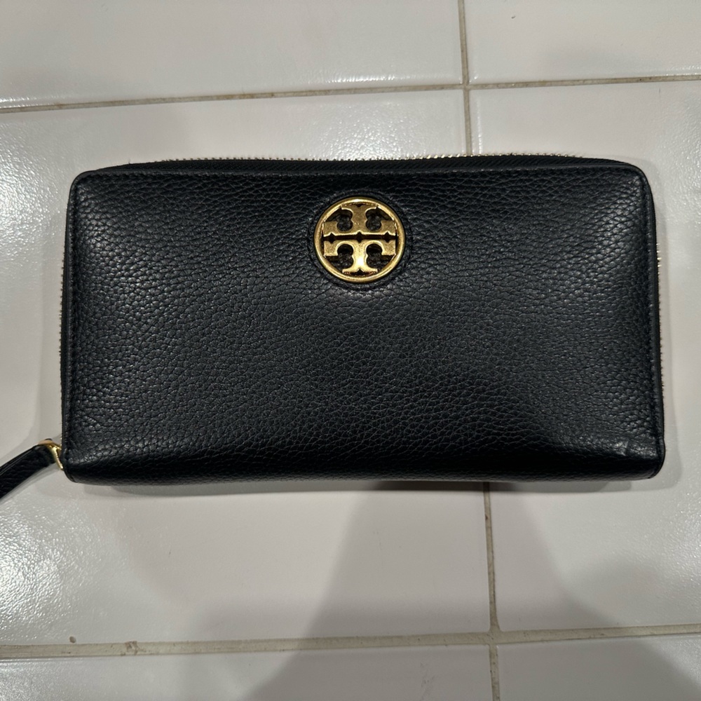 Tory Burch Wallet
